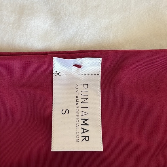 NEW Puntamar Sinai Red Fruit Brazilian Bikini Bottoms Low Rider Small - Picture 4 of 4
